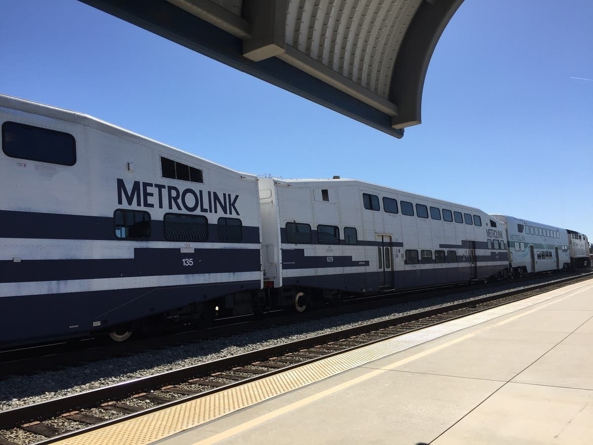 Metrolink To Waive Fares For California Clean Air Day – Patch