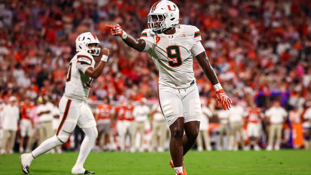College football picks: Predictions against the spread, odds, betting lines for top 25 games in Week 7