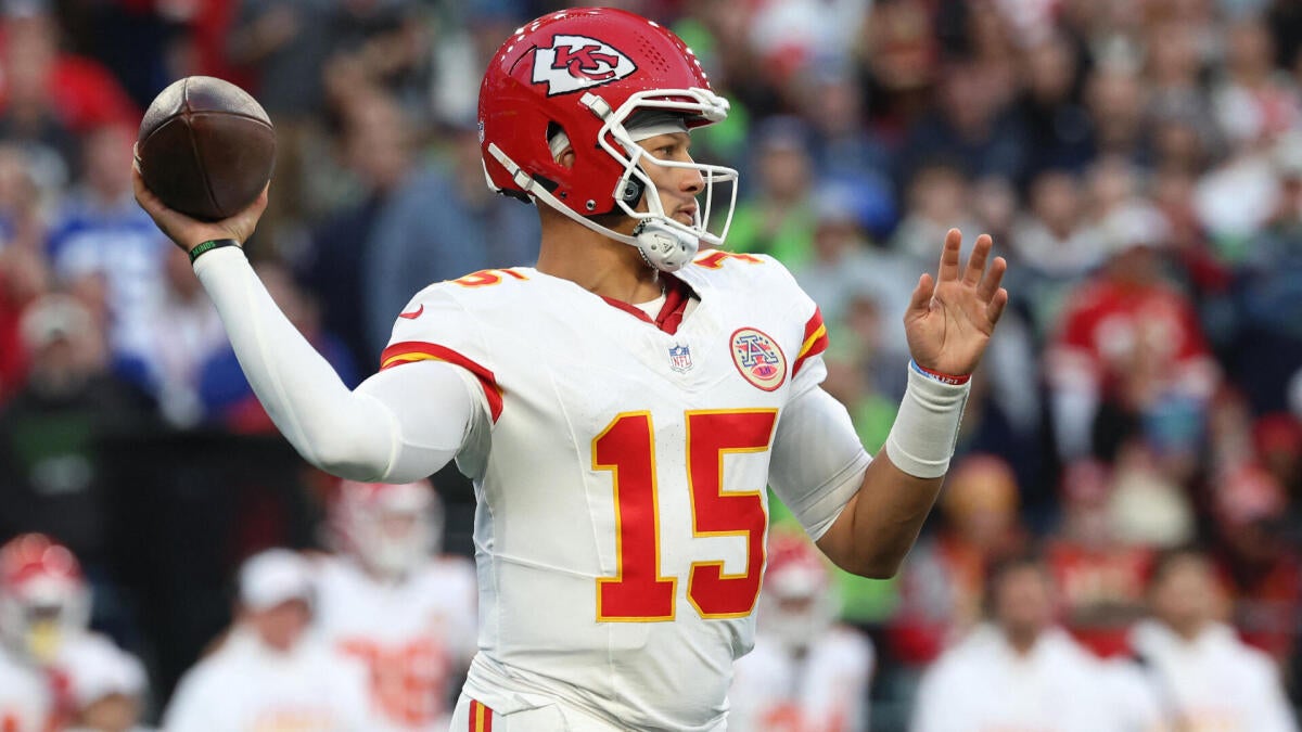 Fantasy football rankings Week 8: Dave Richard's tough start/sit calls put Patrick Mahomes on the hot seat