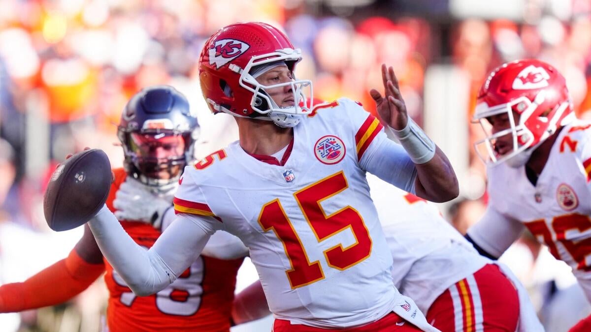 2026 Week 7 NFL player props, odds, picks, best bets for Sunday's games feature Patrick Mahomes, Jahmyr Gibbs