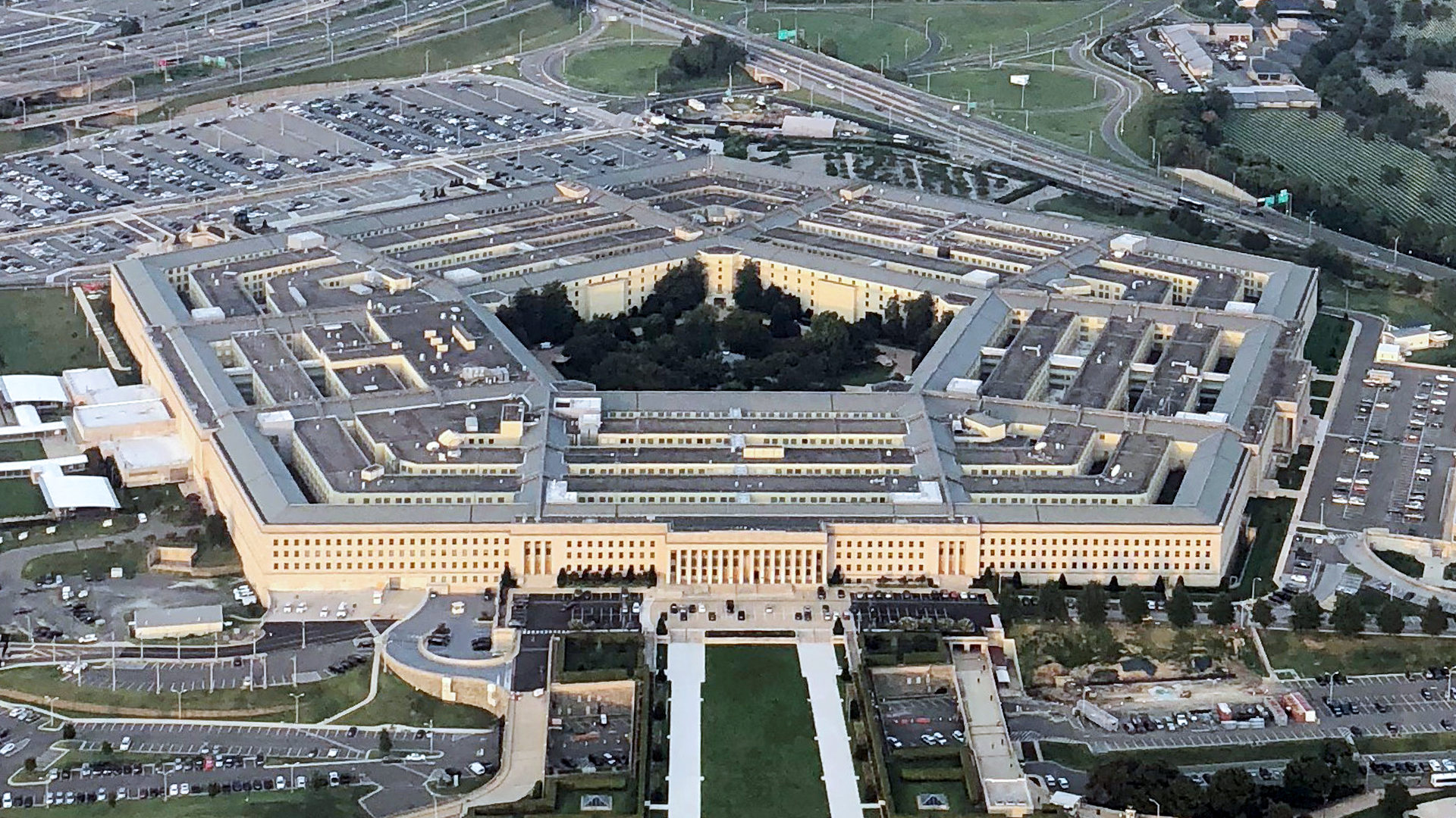 Silicon Valley's Defense Tech Boom Fuels Pentagon Push to Field New Weapons Faster – CBN.com