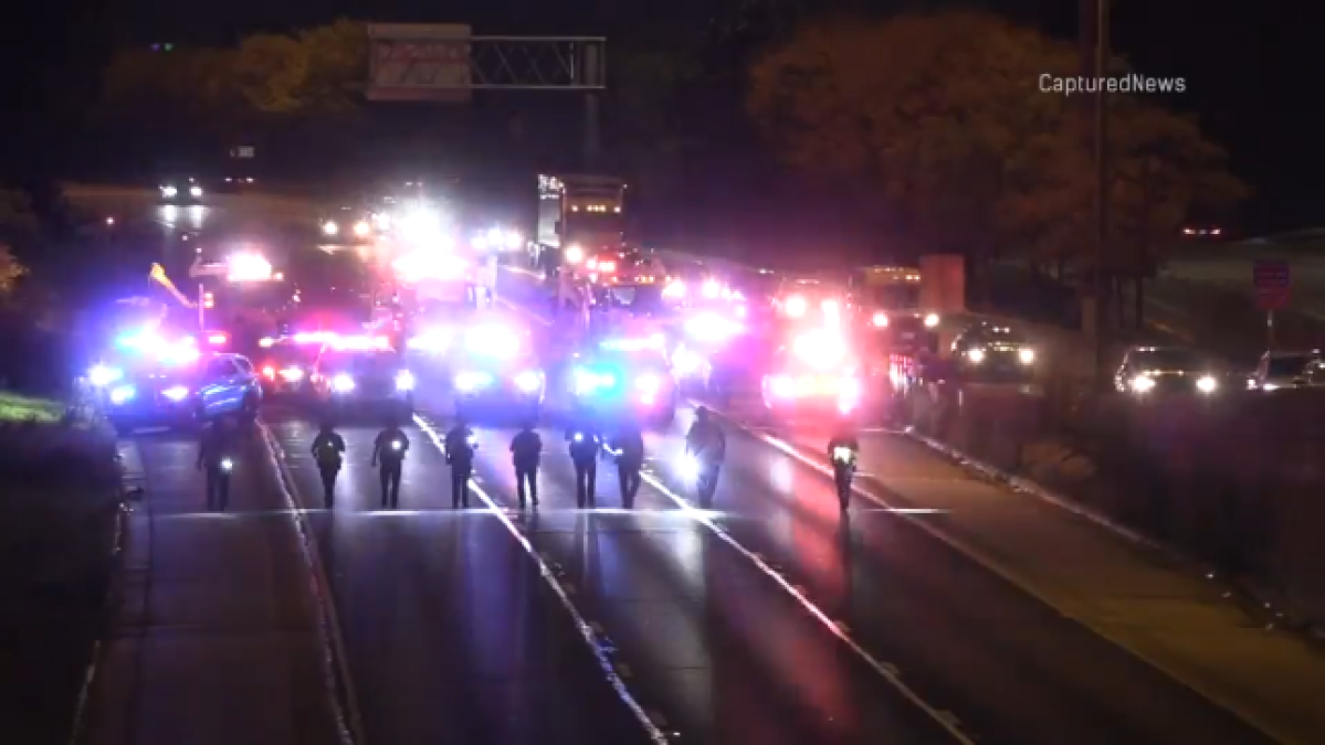 Police investigation shuts down outbound lanes on Eisenhower Expressway – NBC 5 Chicago