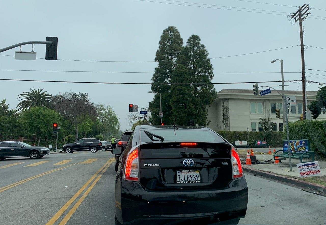 Rossmore Traffic Light Restored – Larchmont Buzz