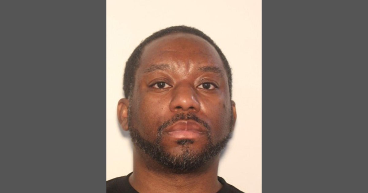 FBI offering $20,000 reward in search for fugitive wanted in Georgia drug trafficking and gun case – CBS News