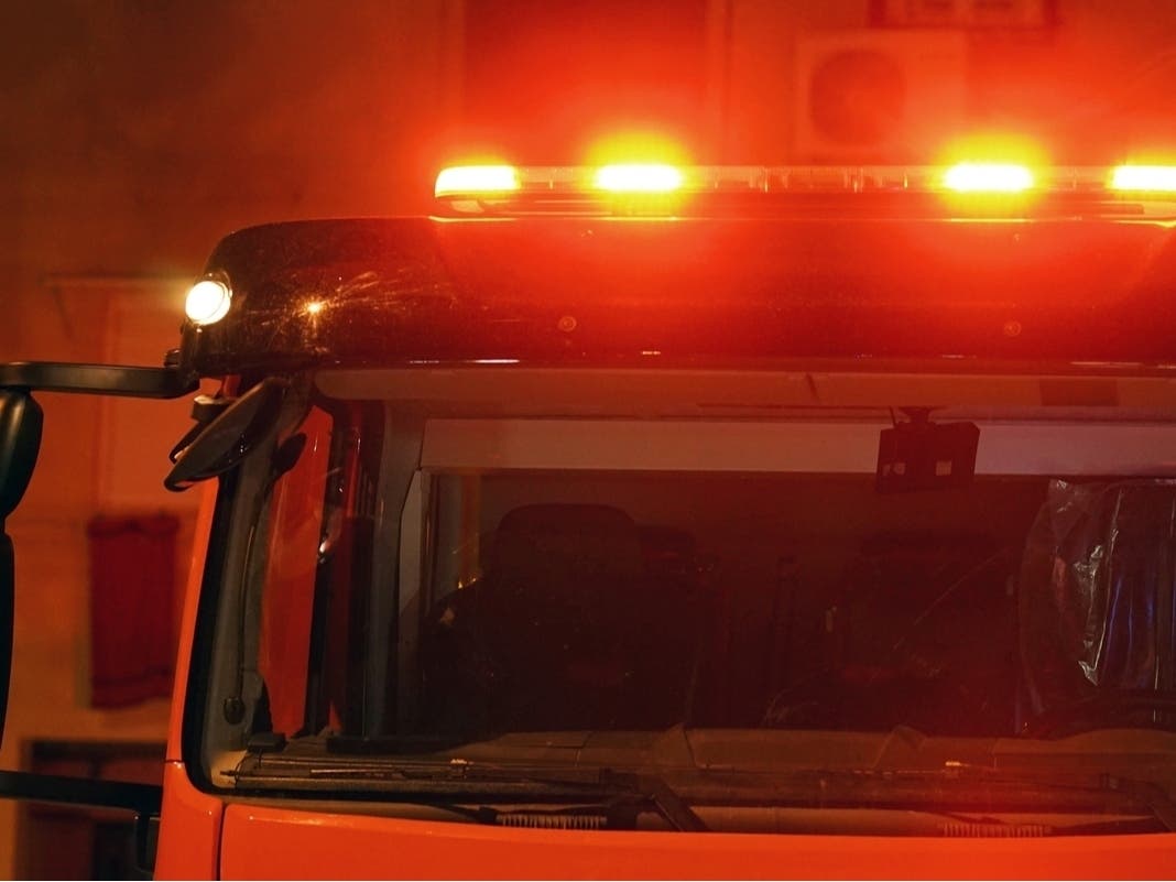 4 Chicago Firefighters Injured Battling Blaze At Vacant Building In Back Of The Yards – Patch