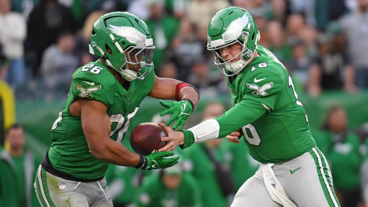 NFL trade deadline: Four Eagles, three Colts and two starting QBs included among top 25 candidates