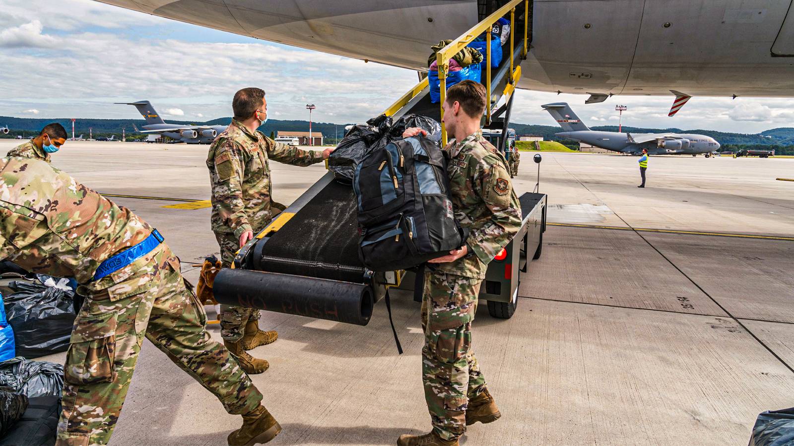 How US Legacy Carriers Fly For The Pentagon: The Civil Reserve Air Fleet Explained – Simple Flying
