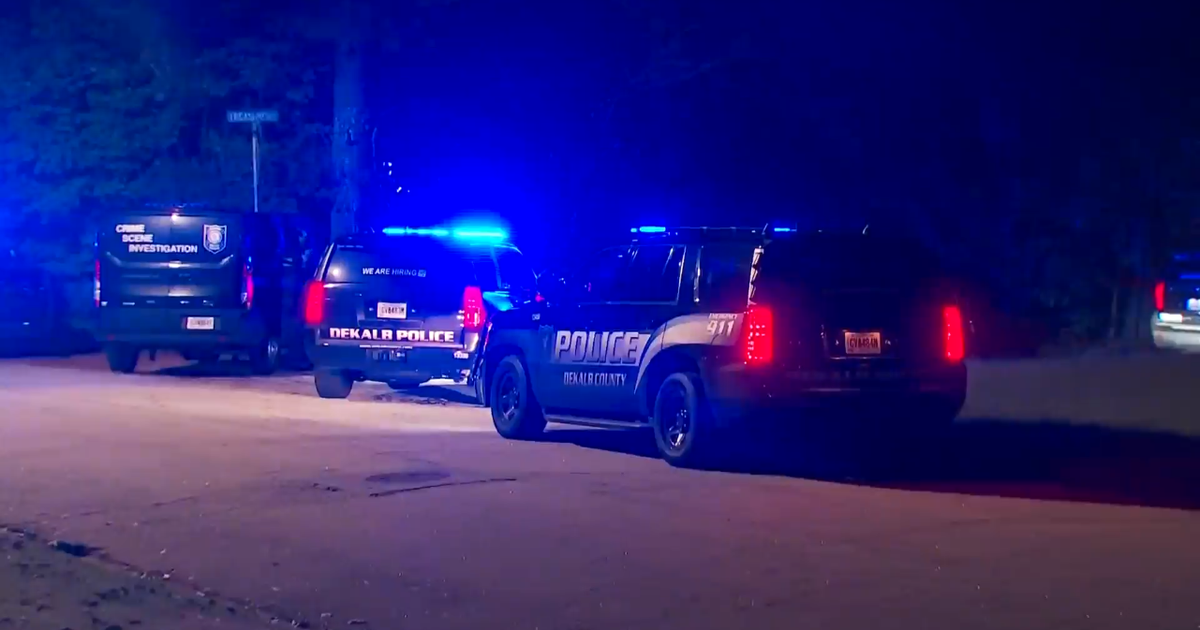 Young man found shot to death in car in DeKalb County neighborhood, police say – CBS News
