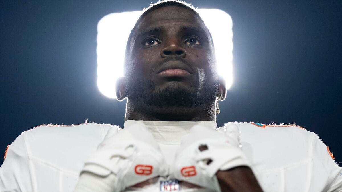 Tyreek Hill wants an NFL return, but these three obstacles could keep him off the field