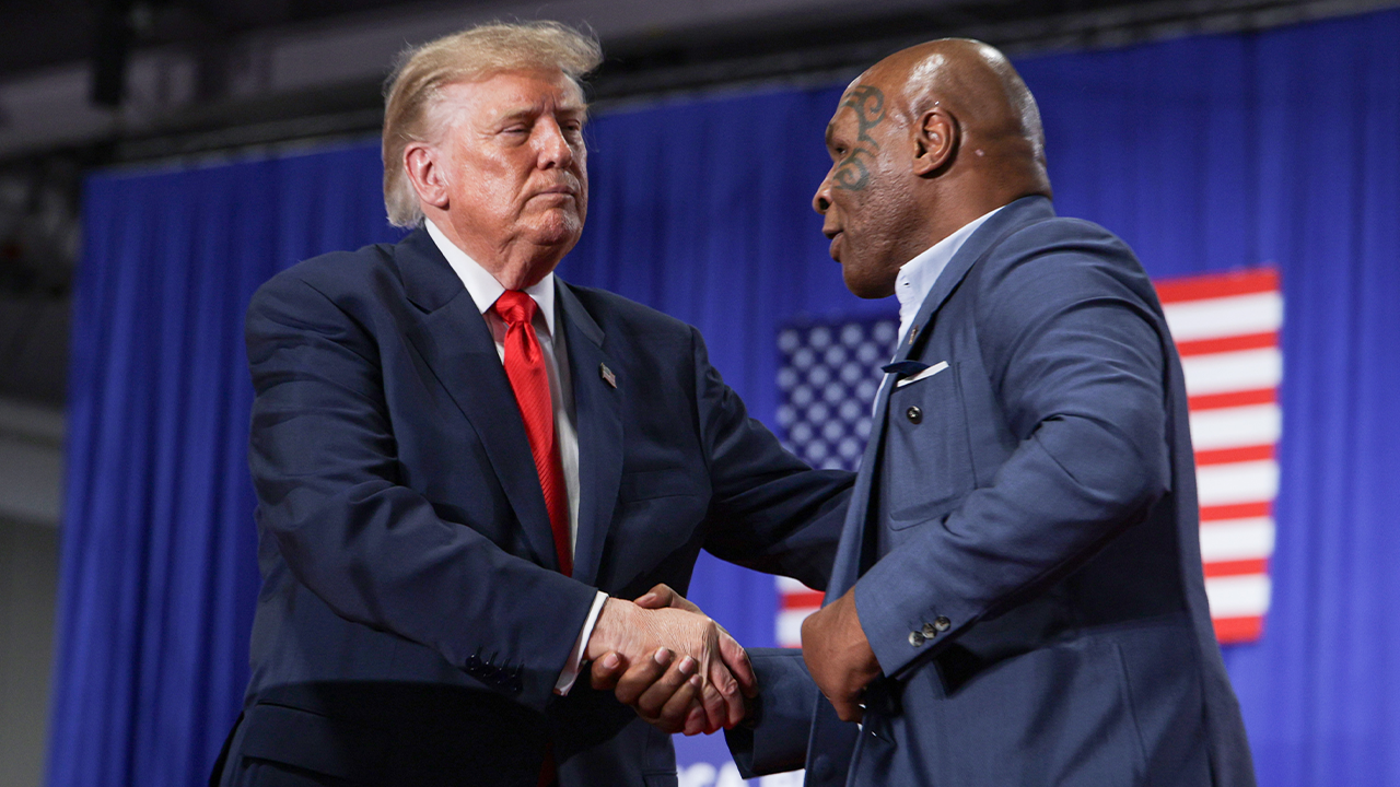 Mike Tyson predicts ‘Donald Trump will win’ midterms before joining president for New York rally – Fox News