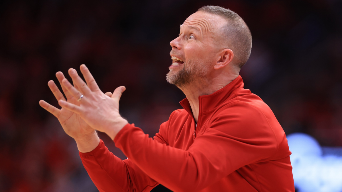 Pat Kelsey urges for the 'chaos to end' while testifying in court vs. NCAA in support of Louisville players